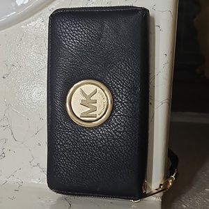 Michael Kors Wrist Wallet